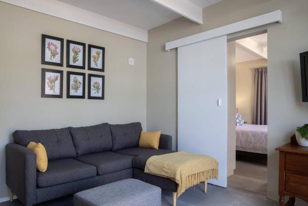 Mill Park Garden Cottage Port Elizabeth Extérieur photo